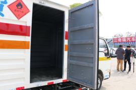 上汽跃进底盘&nbsp;爆破器材运输车上装图片