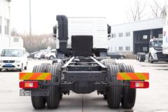 沃尔沃 FMX重卡 420马力 8X4专用车(底盘)