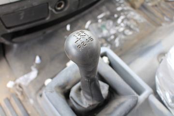 һ����� J6L�п� 180���� 4X2 6.8�ײ�դʽ�ػ���(CA5160CCYP62K1L4E5)ͼƬ