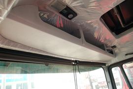 德龙F2000&nbsp;自卸车驾驶室                                               图片