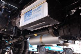 小解放&nbsp;载货车底盘                                                图片