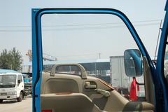 一汽通用 小解放 120马力 5.1米单排栏板载货车(CA1051K26L4-3) 一汽通用 小解放 120马力 5.1米单排栏板载货车(CA1051K26L4-3)