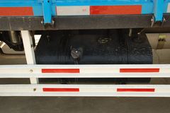 一汽通用 小解放 120马力 5.1米单排栏板载货车(CA1051K26L4-3) 一汽通用 小解放 120马力 5.1米单排栏板载货车(CA1051K26L4-3)