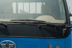 一汽通用 小解放 120马力 5.1米单排栏板载货车(CA1051K26L4-3) 一汽通用 小解放 120马力 5.1米单排栏板载货车(CA1051K26L4-3)