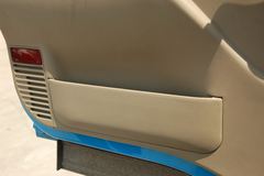 小解放 120马力 4.2米单排厢式轻卡