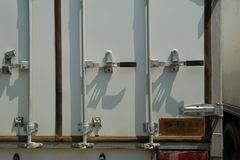 小解放 120马力 4.2米单排厢式轻卡