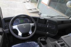 东风商用车 天龙重卡 启航版 480马力 6X4牵引车(DFH4251AX4AV)