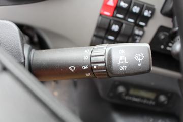 һ����� J6P�ؿ� �ʻݰ� 350���� 8X4 9.5�ײ�դʽ�ػ���(CA5310CCYP66K2L7T4E5)ͼƬ