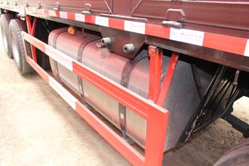 һ����� J6P�ؿ� �ʻݰ� 350���� 8X4 9.5�ײ�դʽ�ػ���(CA5310CCYP66K2L7T4E5)ͼƬ