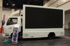 飞碟奥驰 A3系列 115马力 单排厢式广告宣传车(FD5046XXCW63K)