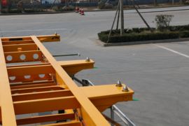 40英尺系列&nbsp;集装箱式半挂车外观图片