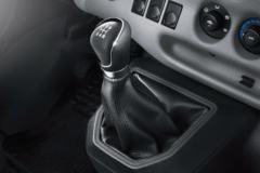 江铃汽车 特顺 2017款 116马力 6/7/8座 短轴 2.8T柴油 中顶商运型