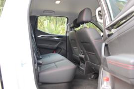 大通T60&nbsp;皮卡驾驶室                                               图片