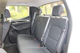 大通T60&nbsp;皮卡驾驶室                                               图片