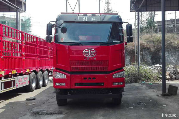 一汽解放 J6P重卡 390马力 8X4 7.2米自卸车底盘(CA3310P66K24L3BT4AE5)