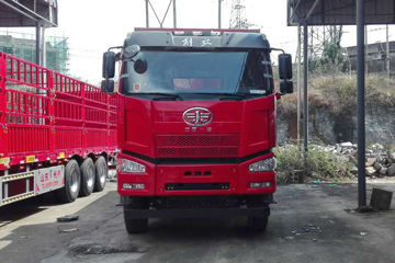一汽解放 J6P重卡 390马力 8X4 7.2米自卸车底盘(CA3310P66K24L3BT4AE5)