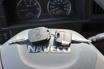 Ծ�� ��ԽC300 125���� 4X2 �����������䳵(������)ͼƬ