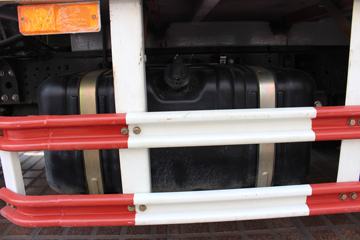 Ծ�� ��ԽC300 125���� 4X2 �����������䳵(������)ͼƬ