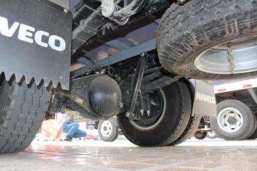 Ծ�� ��ԽC300 125���� 4X2 �����������䳵(������)ͼƬ