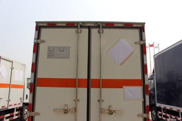 Ծ�� ��ԽC300 125���� 4X2 �����������䳵(������)ͼƬ
