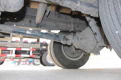 跃进 超越C300 125马力 4.1米单排厢式轻卡(NJ5041XXYZFDCMZ)(德邦蓝)