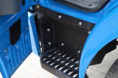 跃进 上骏X500-33 125马力 4.18米单排厢式轻卡(NJ5072XXYKFDCMZ)