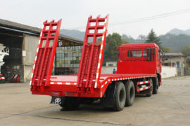 御龙&nbsp;平板运输车外观图片