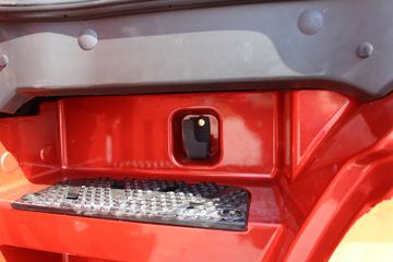 ���� ŷ��EST-A 6ϵ�ؿ� �������� 460���� 6X4 AMT�Զ���ǣ����ͼƬ