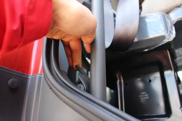 ���� ŷ��EST-A 6ϵ�ؿ� �������� 460���� 6X4 AMT�Զ���ǣ����ͼƬ