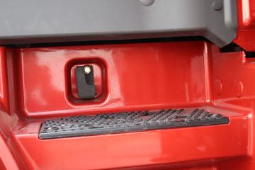 ���� ŷ��EST-A 6ϵ�ؿ� �������� 460���� 6X4 AMT�Զ���ǣ����ͼƬ