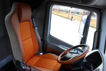 ���� ŷ��EST-A 6ϵ�ؿ� �������� 460���� 6X4 AMT�Զ���ǣ����ͼƬ