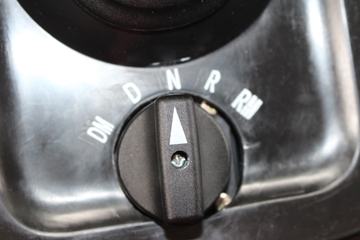 ���� ŷ��EST-A 6ϵ�ؿ� �������� 460���� 6X4 AMT�Զ���ǣ����ͼƬ