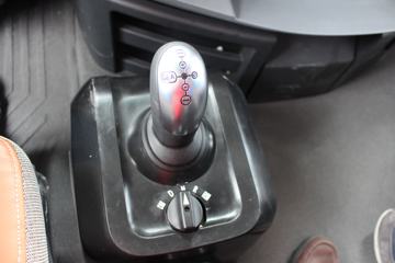 ���� ŷ��EST-A 6ϵ�ؿ� �������� 460���� 6X4 AMT�Զ���ǣ����ͼƬ