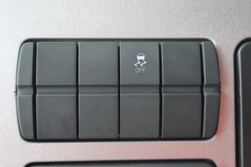 ���� ŷ��EST-A 6ϵ�ؿ� �������� 460���� 6X4 AMT�Զ���ǣ����ͼƬ