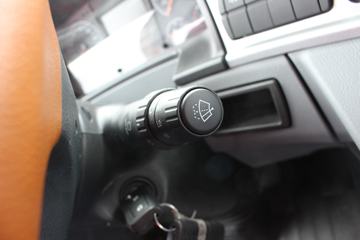 ���� ŷ��EST-A 6ϵ�ؿ� �������� 460���� 6X4 AMT�Զ���ǣ����ͼƬ