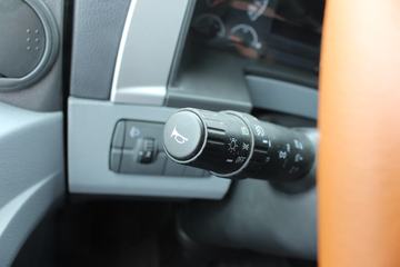 ���� ŷ��EST-A 6ϵ�ؿ� �������� 460���� 6X4 AMT�Զ���ǣ����ͼƬ