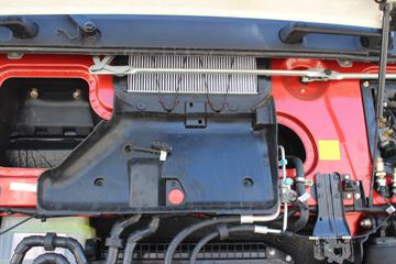 ���� ŷ��EST-A 6ϵ�ؿ� �������� 460���� 6X4 AMT�Զ���ǣ����ͼƬ