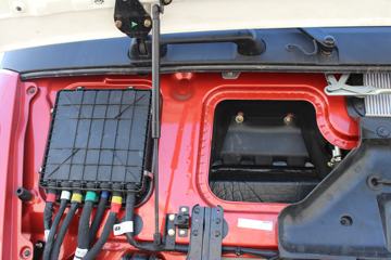 ���� ŷ��EST-A 6ϵ�ؿ� �������� 460���� 6X4 AMT�Զ���ǣ����ͼƬ