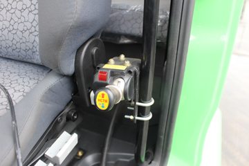 ؿ M3000 350 8X4 6.5ж(SX3310MB326) ͼƬ