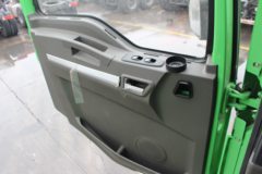 陕汽重卡 德龙新M3000 350马力 8X4 6.5米自卸车(SX3310MB326)