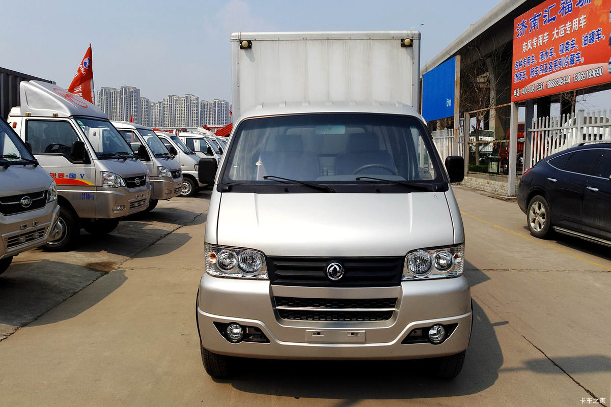 东风途逸 T3(原小霸王W) 1.5L 113马力 2.7米单排仓栅式小卡(国六)