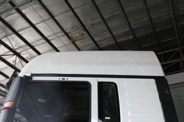 й ǵ¿SITRAK C7Hؿ 440 6X4ΣƷǣ(ZZ4256V324HE1W)ͼƬ