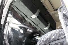中国重汽 汕德卡SITRAK C7H重卡 440马力 6X4危险品牵引车(ZZ4256V324HE1W)