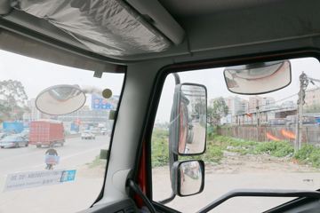 һ����� J6L�п� �ʻݰ� 220���� 4X2 9.7����ʽ�ػ�������ͼƬ