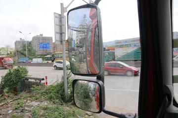 һ����� J6L�п� �ʻݰ� 220���� 4X2 9.7����ʽ�ػ�������ͼƬ