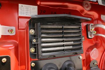 һ����� J6L�п� �ʻݰ� 220���� 4X2 9.7����ʽ�ػ�������ͼƬ