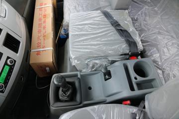 һ����� J6L�п� �ʻݰ� 220���� 4X2 9.7����ʽ�ػ�������ͼƬ