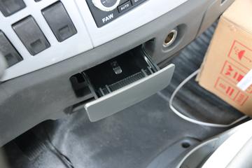 һ����� J6L�п� �ʻݰ� 220���� 4X2 9.7����ʽ�ػ�������ͼƬ