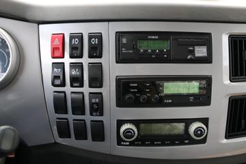 һ����� J6L�п� �ʻݰ� 220���� 4X2 9.7����ʽ�ػ�������ͼƬ