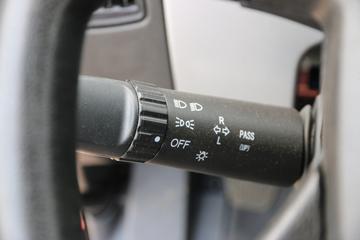 һ����� J6L�п� �ʻݰ� 220���� 4X2 9.7����ʽ�ػ�������ͼƬ